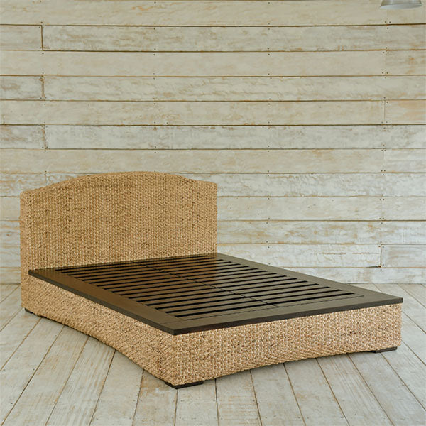 Sea Grass & Wicker Bed - Sunflower